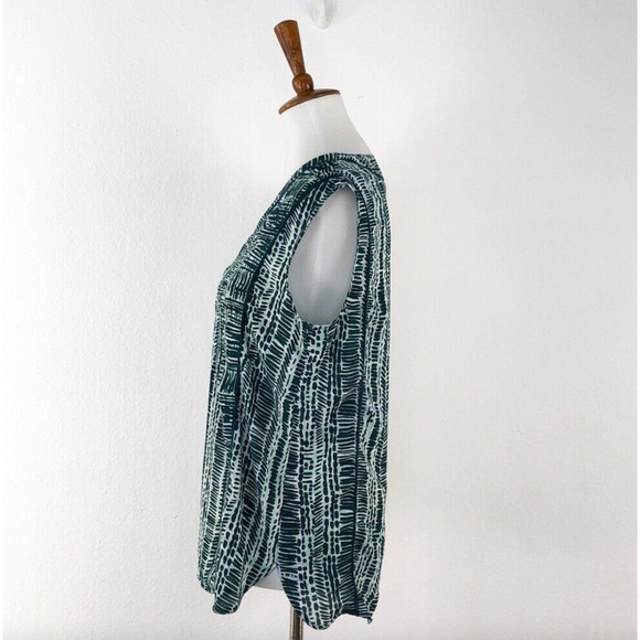 NWOT‎ Halogen Nordstrom Green Patterned Sleeveless Blouse XL - Picture 2 of 16